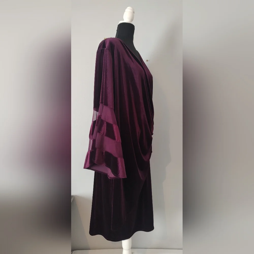 WRAP SHEATH DRESS R&M RICHARDS PURPLE Faux VELVET  SIZE 20W WOMEN  Bell Sleeves - Picture 5 of 12